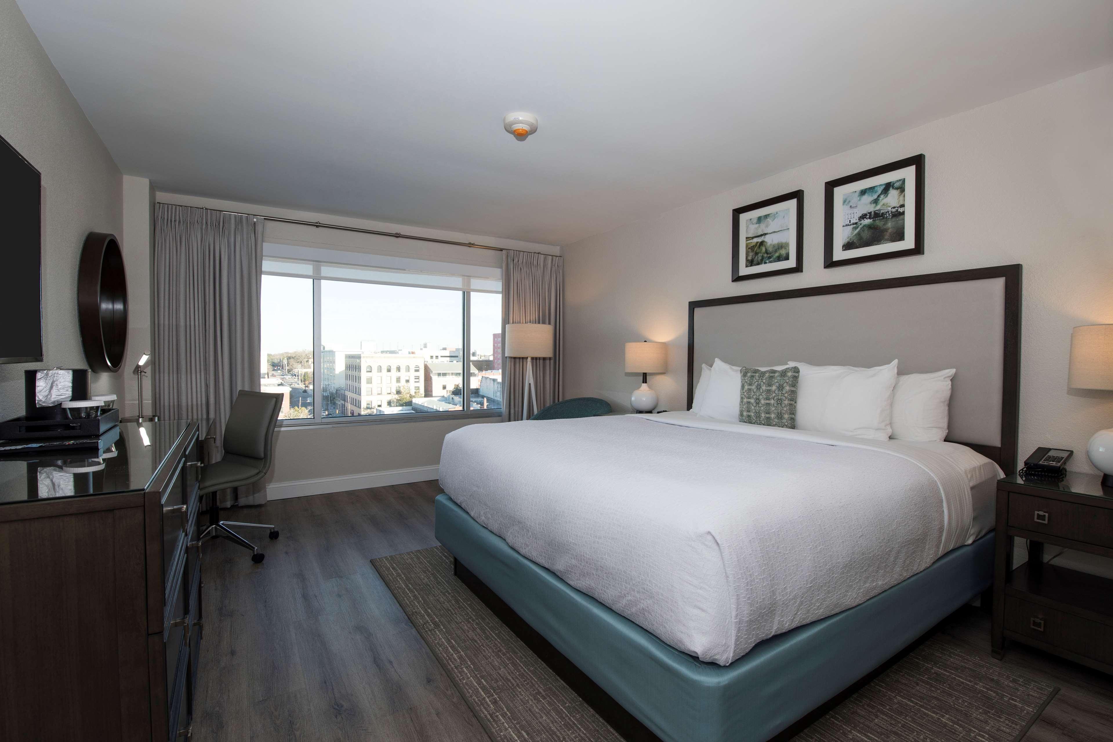 Ballast Wilmington, Tapestry Collection By Hilton