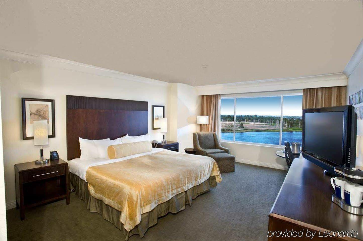 Hotel Ballast Wilmington, Tapestry Collection By Hilton